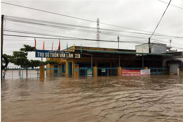 Ninh Thuận: Áp thấp nhiệt đới gây sạt lở, chia cắt giao thông ảnh 1