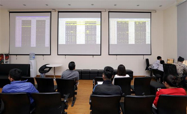 Chứng khoán tuần 19-23/11: Rủi ro hệ thống vẫn duy trì ở mức cao ảnh 1