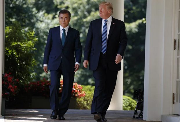 Hàn Quốc sa thải quan chức để lộ nội dung điện đàm của lãnh đạo Mỹ-Hàn ảnh 1