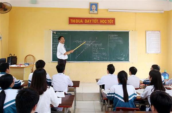 Sở Giáo dục và Đào tạo Thành phố Hồ Chí Minh dự kiến tuyển 443 giáo viên Trung học Phổ thông. (Ảnh: Phạm Kiên/TTXVN) TP.HCM tuyển hơn 500 viên chức ngành giáo dục chuẩn bị năm học mới ảnh 1