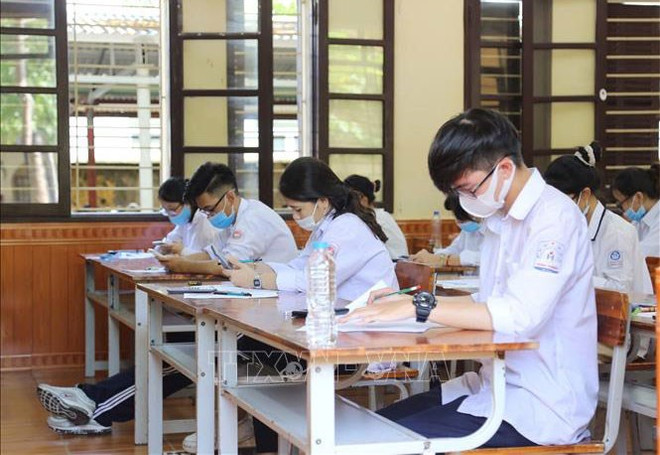 Không được yêu cầu thí sinh cam kết, xác nhận nhập học sớm ảnh 1