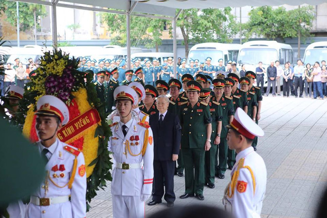 Lãnh đạo cấp cao dự Lễ viếng 9 quân nhân phi hành đoàn CASA-212 ảnh 1