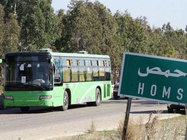 Syria: Đánh bom trên xe buýt khiến nhiều người thương vong ảnh 1