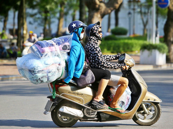 Các tỉnh thuộc khu vực Trung Bộ còn nắng nóng đến hết tuần ảnh 1