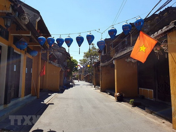 Tiếp tục cách ly, phong tỏa nhiều khu vực ở thành phố Hội An ảnh 1