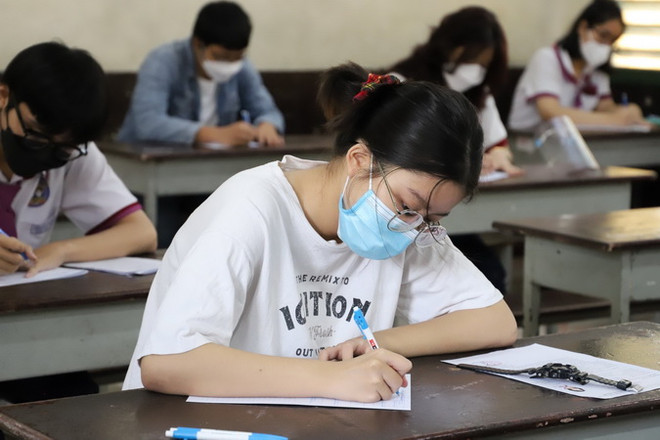 Bảo đảm công bằng, minh bạch trong chấm thi tự luận môn Ngữ văn ảnh 1