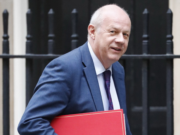 Nhân vật đứng thứ 2 trong Chính phủ Anh nộp đơn xin từ chức ảnh 1