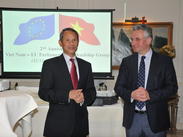 Kỷ niệm 2 năm thành lập Nhóm Nghị sỹ hữu nghị Việt Nam-EU ảnh 1