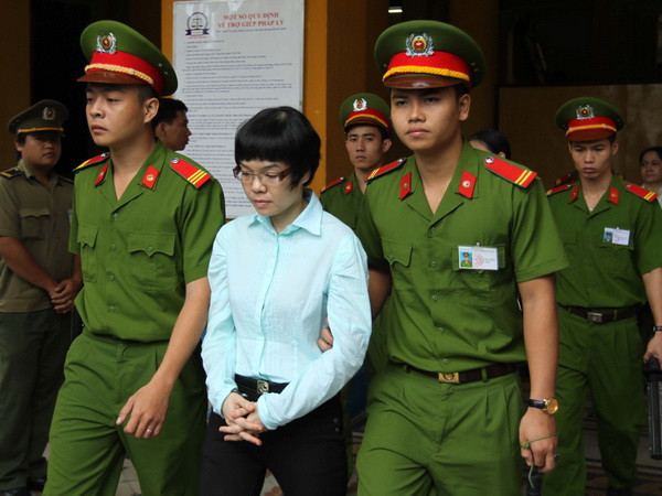 Vụ án Huyền Như: Tòa trả hồ sơ, yêu cầu điều tra bổ sung ảnh 1