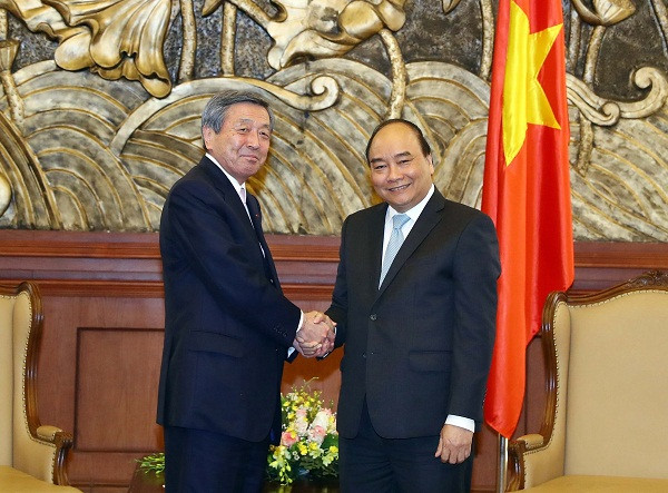 Thủ tướng tiếp Quyền Tổng Thư ký Đảng Dân chủ tự do Nhật Bản ảnh 1