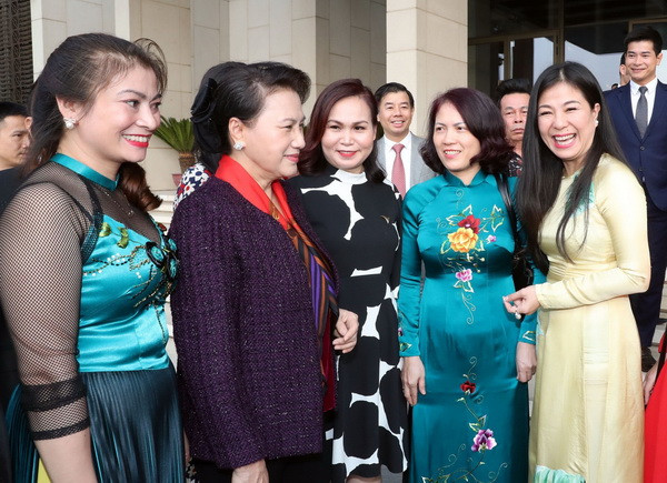 Chủ tịch Quốc hội Nguyễn Thị Kim Ngân gặp mặt đại diện doanh nhân trẻ ảnh 2
