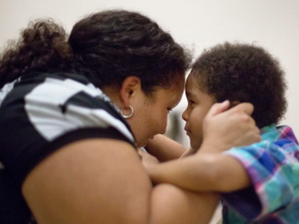 Mỹ: Tỷ lệ trẻ mắc bệnh tự kỷ tăng cao mức báo động ảnh 1