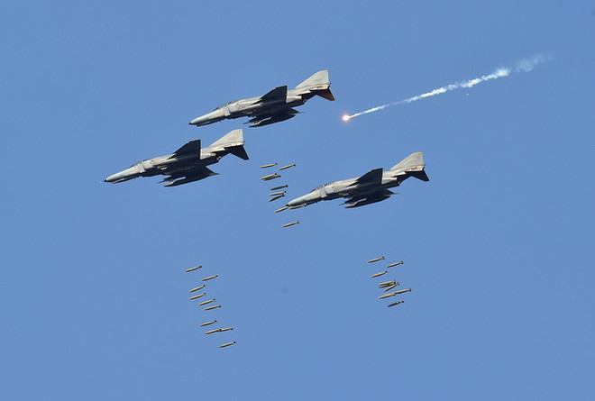 Hàn Quốc: Không quân và KAIST thảo luận những dự án công nghệ quân sự ảnh 1