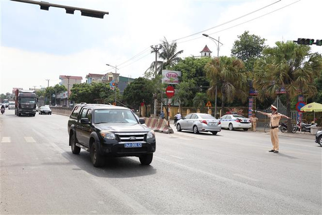 Nắng nóng ở Bắc Bộ và Trung Bộ có khả năng kéo dài đến ngày 4/9 ảnh 1