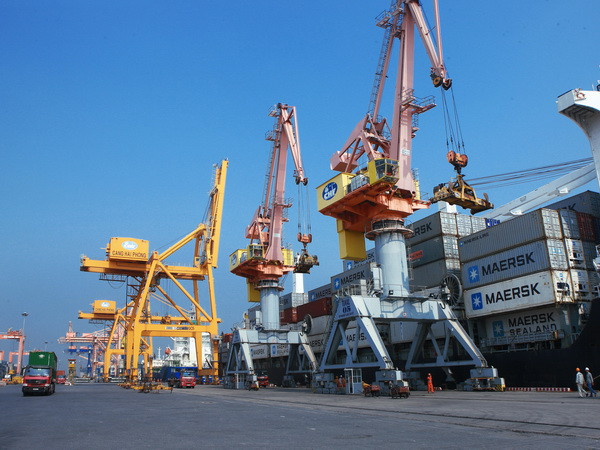 Kiểm soát lạm phát, thúc đẩy tăng trưởng để đạt mục tiêu 2017 ảnh 1