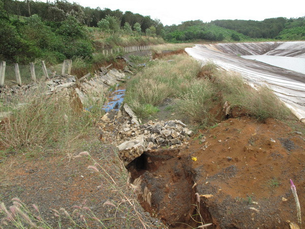 Khắc phục sụt, trượt khu vực hồ chứa bùn đỏ Nhà máy Alumin Nhân Cơ ảnh 1