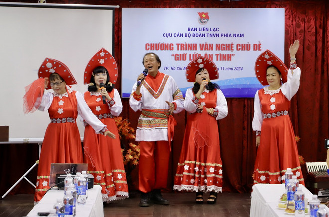 ttxvn_giao luu cuu sv Viet-Nga.jpg