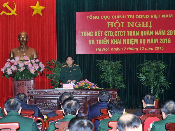 Xây dựng bản lĩnh chính trị và ý chí quyết tâm cho bộ đội Việt Nam ảnh 1