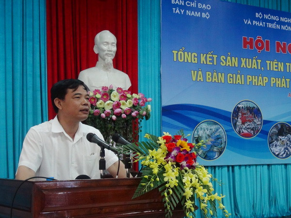 Bộ Trưởng Bộ Nông nghiệp và Phát triển Nông thôn Nguyễn Xuân Cường phát biểu tại hội nghị. (Ảnh: Công Mạo/TTXVN) Doanh nghiệp cá tra Việt không nên "quên" thị trường nội địa ảnh 1