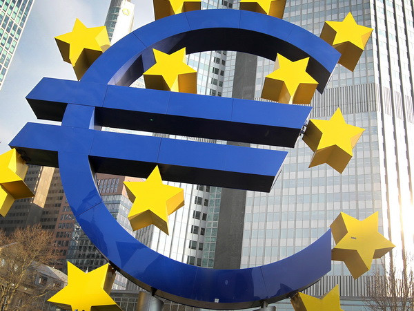 Kinh tế Eurozone tăng trưởng cao nhất trong 10 năm qua ảnh 1