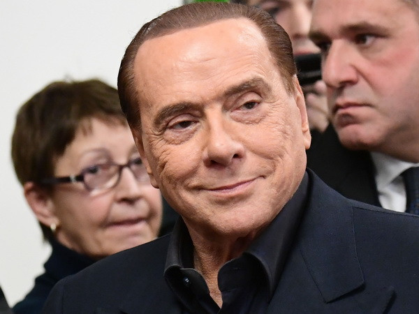 Cựu Thủ tướng Italy Berlusconi ủng hộ ông Matteo Salvini ảnh 1