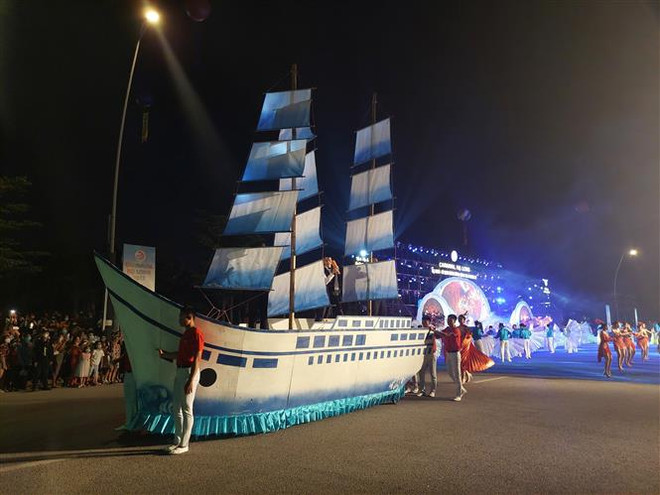 Carnaval mùa Đông - bước khởi đầu cho hoạt động du lịch bốn mùa ảnh 1