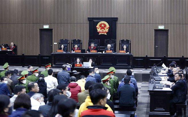 Làm rõ vai trò 'quân xanh' trong đấu thầu tại Bệnh viện Đồng Nai ảnh 2