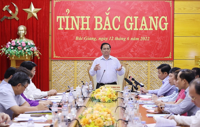 Thủ tướng Phạm Minh Chính làm việc với Ban Thường vụ Tỉnh ủy Bắc Giang ảnh 1
