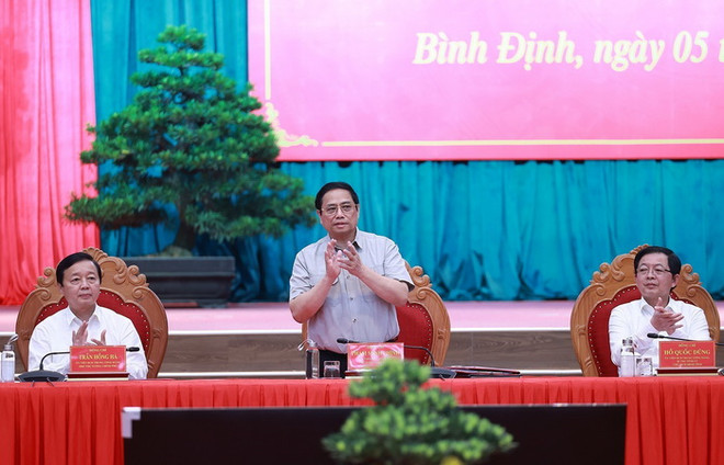 Thủ tướng: Bình Định cần phát huy tinh thần tự lực, tự cường ảnh 1