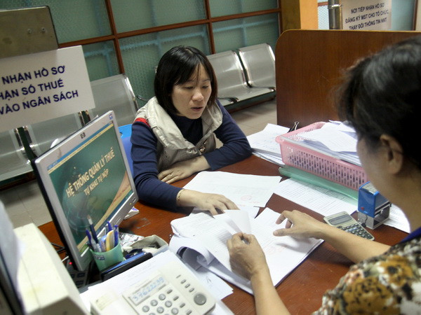 VCCI: Doanh nghiệp tiếp tục "kêu" về các thủ tục thuế, hải quan ảnh 1