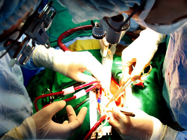 Bệnh viện đa khoa Hà Nam cứu sống bệnh nhân bị đâm thủng tim ảnh 1