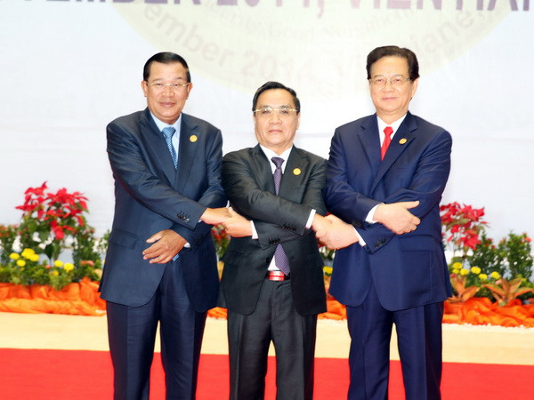 Tuyên bố chung Hội nghị Cấp cao Khu vực Tam giác phát triển CLV ảnh 1