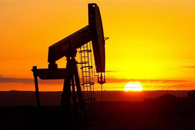 Iran không cắt giảm sản lượng khai thác dầu mà sẽ tăng xuất khẩu ảnh 1