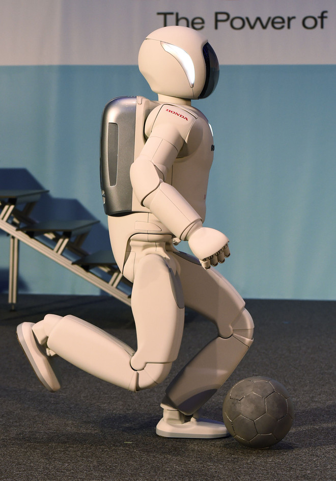 Honda ra mắt robot giống người nhất từ trước tới nay ảnh 1