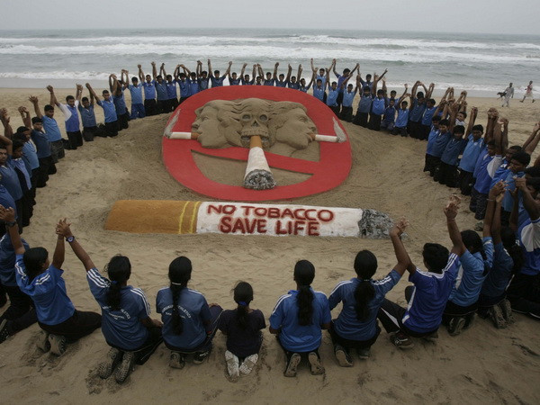 Mỹ tiến tới việc kiểm soát thị trường thuốc lá điện tử ảnh 1