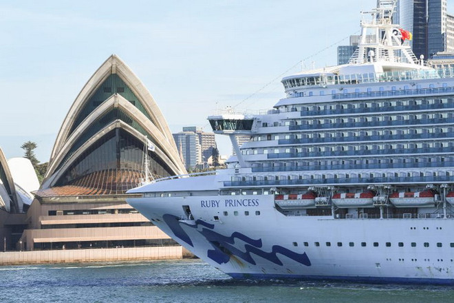 Tàu du lịch Ruby Princess rời cảng Kembla. (Nguồn: Getty Images) Australia điều tra cáo buộc du thuyền Ruby Princess làm lây lan dịch ảnh 1