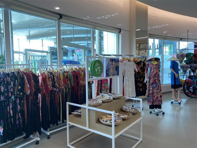 Khai trương Trung tâm triển lãm hàng Việt chất lượng cao ở Thái Lan ảnh 2