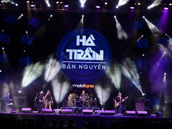 Hà Trần ngưỡng mộ Microwave trong Rockstorm 7 tại Đà Nẵng ảnh 5