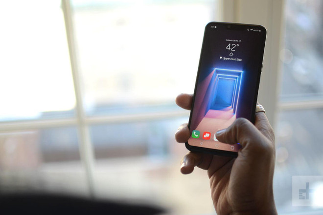 Điện thoại LG G8 ThinQ chuẩn bị ''lên kệ'' ở Hàn Quốc ảnh 1