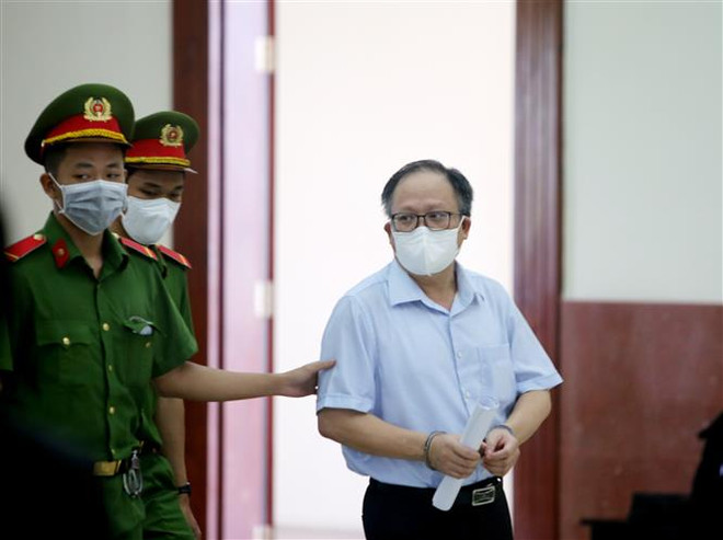 Truy tố 10 bị can trong vụ 'bán rẻ đất công' tại Công ty Tân Thuận ảnh 1