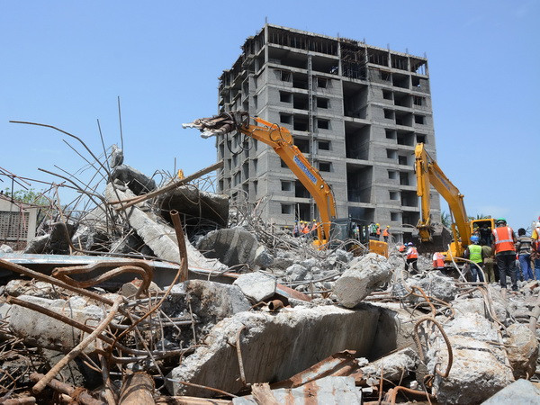 Sập tường nhà kho ở Ấn Độ, ít nhất 11 người tử nạn ảnh 1