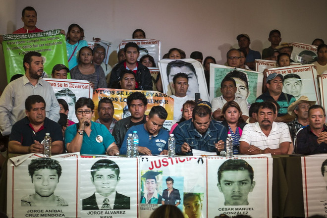 Mexico treo thưởng lớn để có thông tin về vụ 43 người mất tích ảnh 1