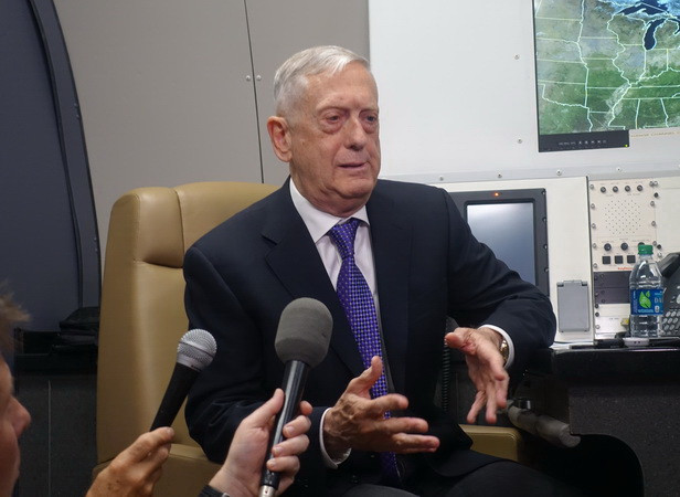 Phó Đô đốc Hải quân được bổ nhiệm làm Chỉ huy Bộ Tư lệnh phương Nam Mỹ ảnh 1