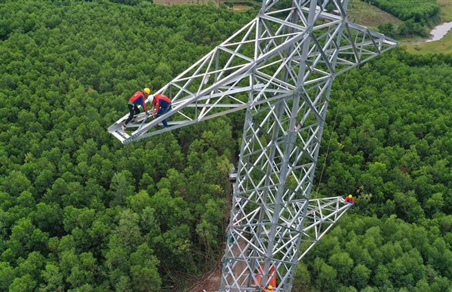 Dự án đường dây 500kV mạch 3: Vẫn khó khăn khâu giải phóng mặt bằng ảnh 1