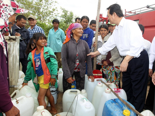 Thủ tướng: Đảm bảo nước sinh hoạt cho dân vùng hạn bằng mọi giá ảnh 1