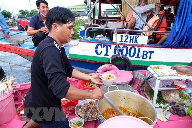 Cần Thơ: Chủ tàu khách tham quan chợ nổi gặp khó về chi phí ảnh 1