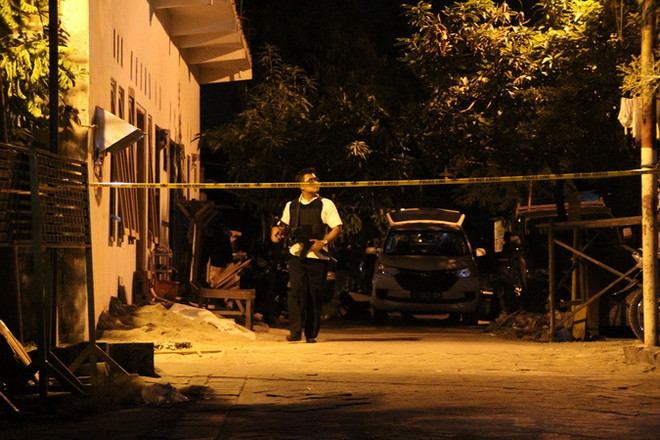 Indonesia bắt giữ ba nghi phạm khủng bố tại ngoại ô Jakarta ảnh 1