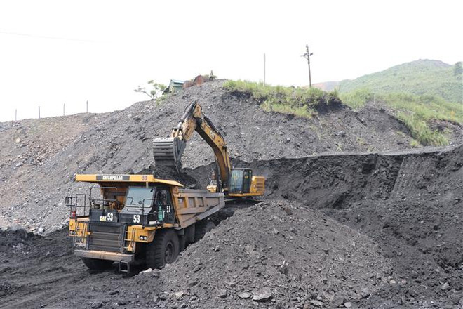 Nhu cầu than trong nước tiếp tục tăng cao trong quý 4 và năm 2023 ảnh 1