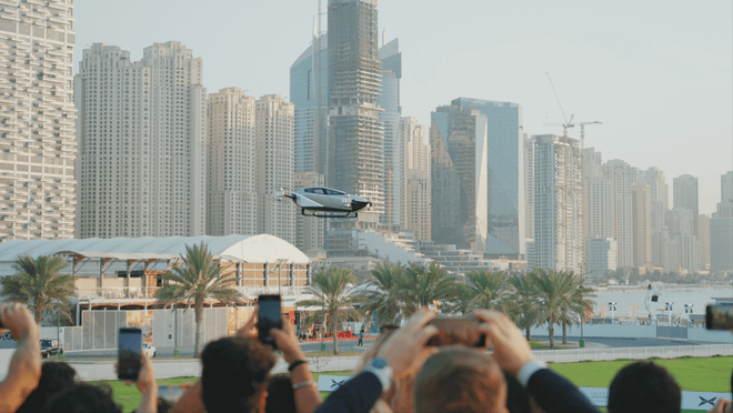 Ôtô bay của hãng Xpeng trình diễn tại Dubai. (Nguồn: heyxpeng.com) Ôtô bay của Trung Quốc trình diễn lần đầu tiên ở nước ngoài ảnh 1