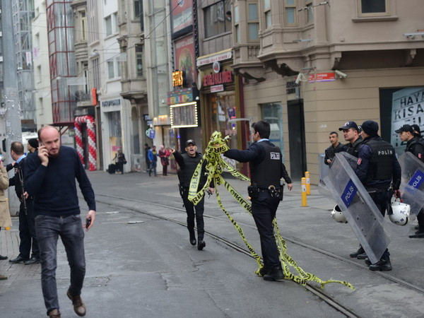 Thổ Nhĩ Kỳ thề dồn toàn lực để chống các thế lực khủng bố ảnh 1